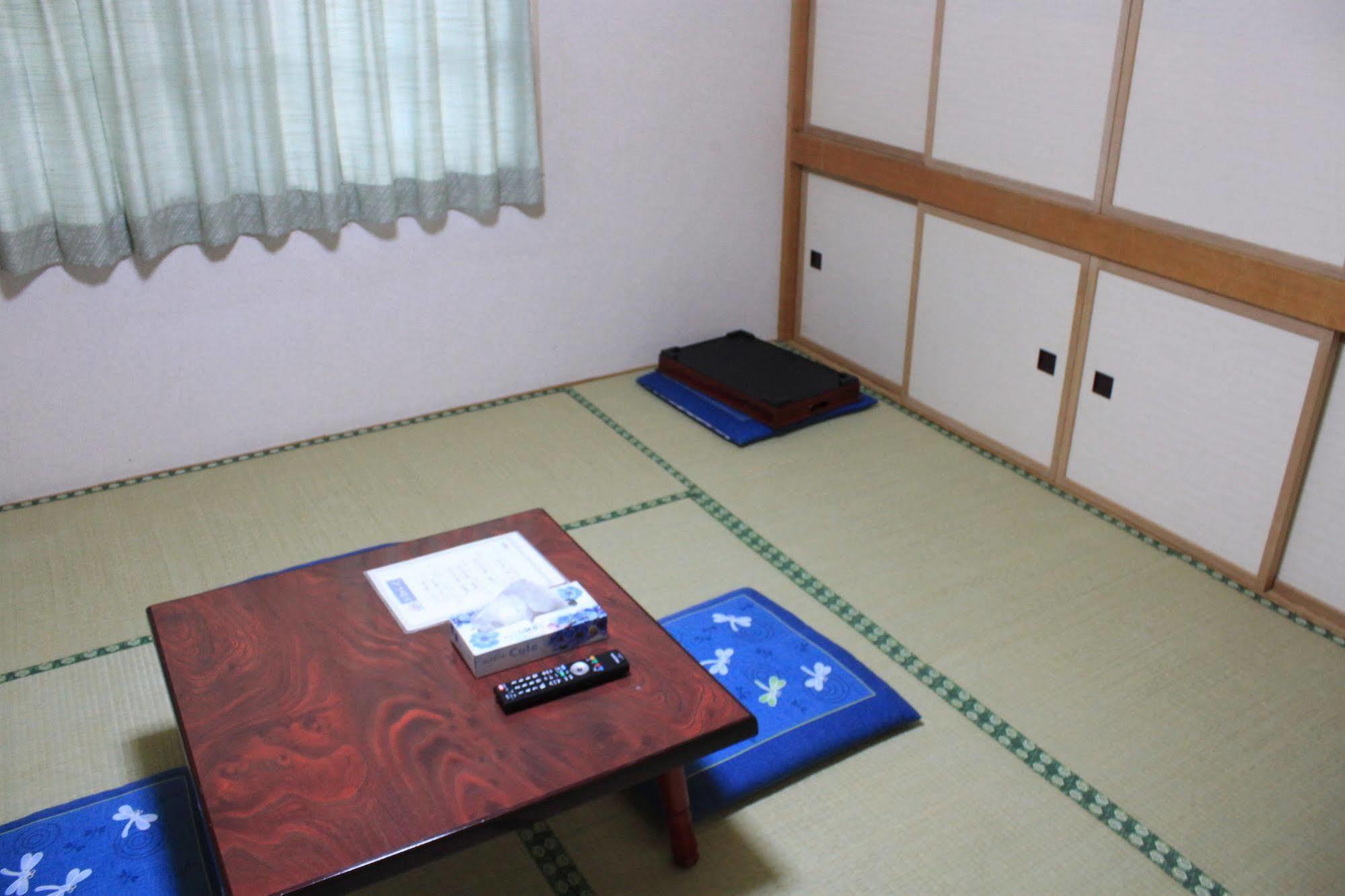 New Hakuginso Hotel NakaNakafurano Eksteriør billede